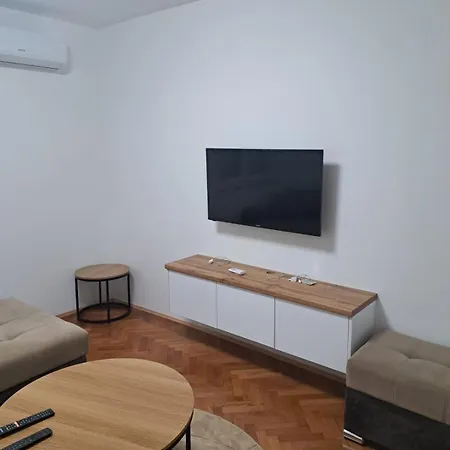 Apartamento Center Luxury Lara