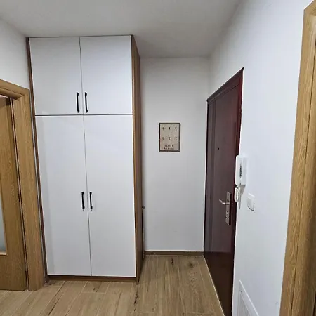 Center Luxury Lara Apartamento *